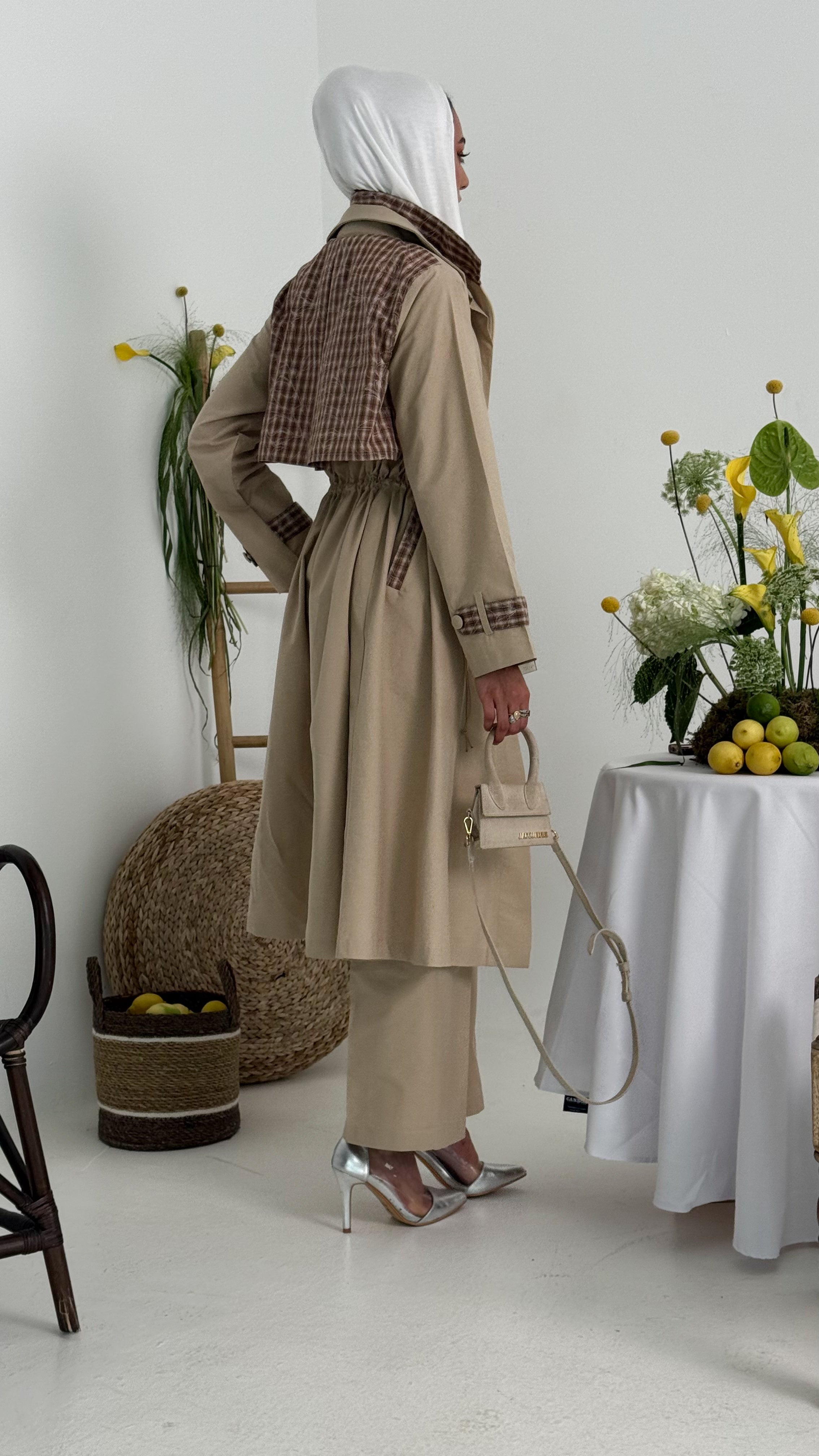 طقم ترنش بيج