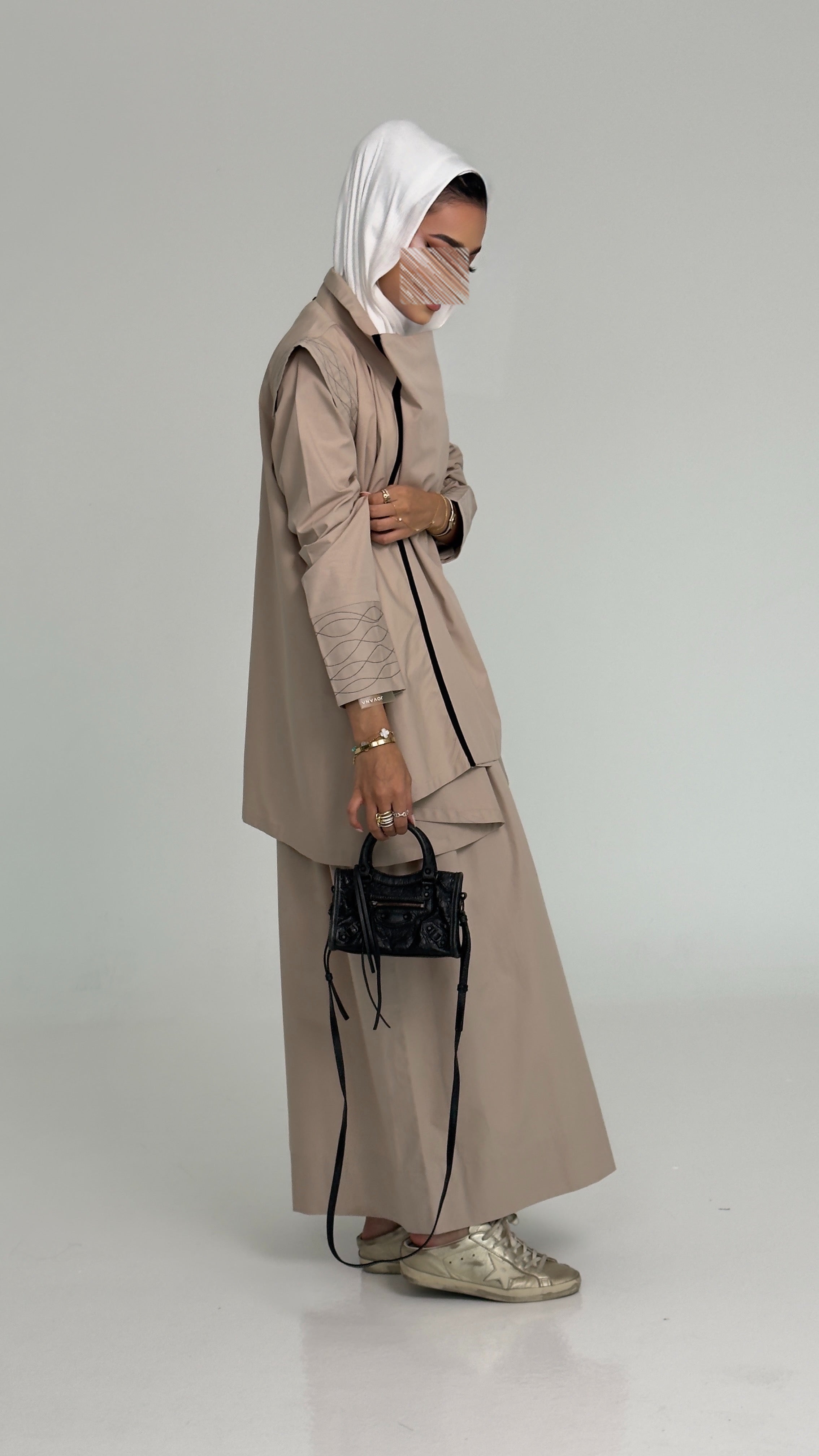 طقم فيست مع فستان - بيج