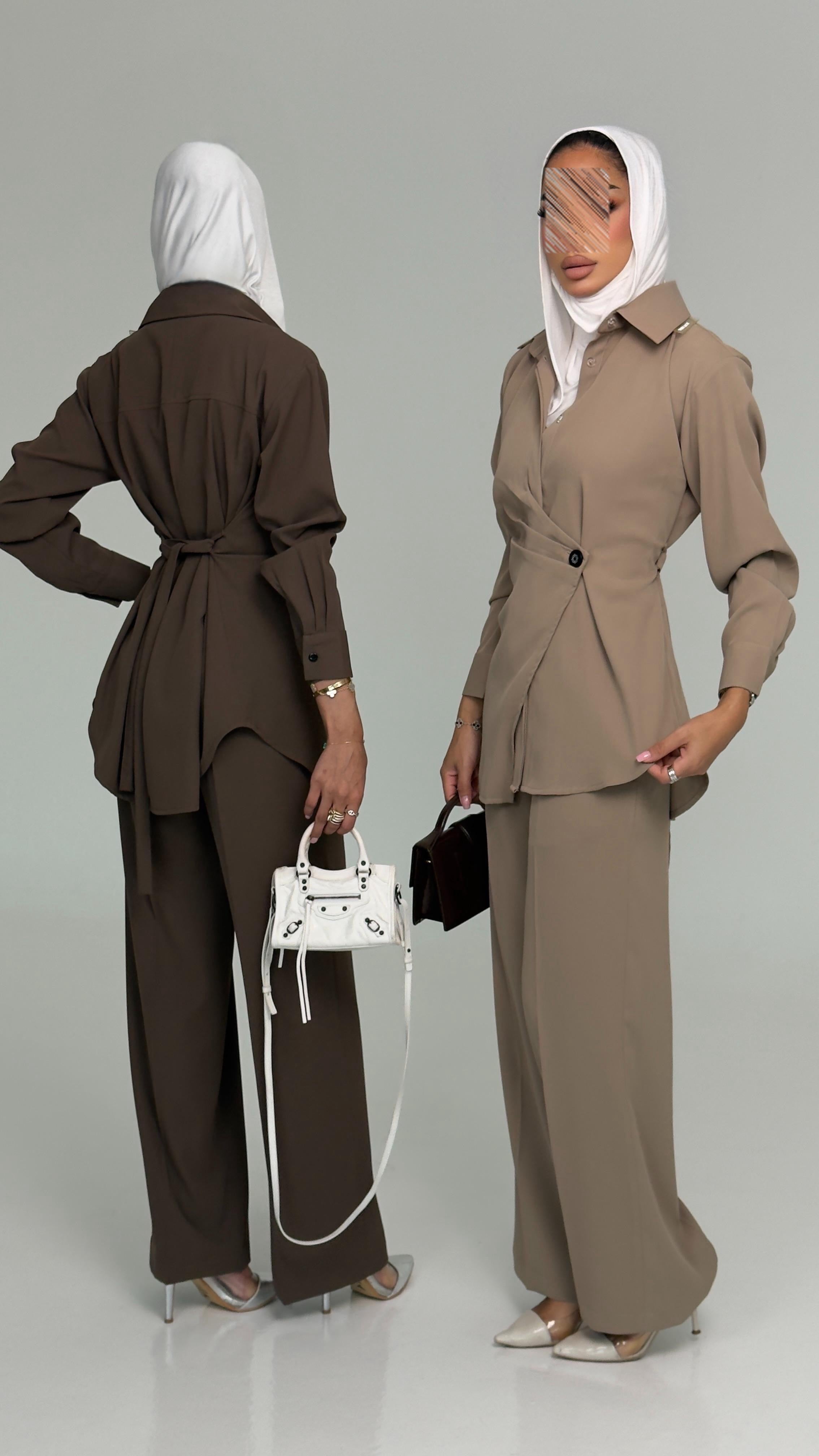 بدلة قميص وبنطلون بيج