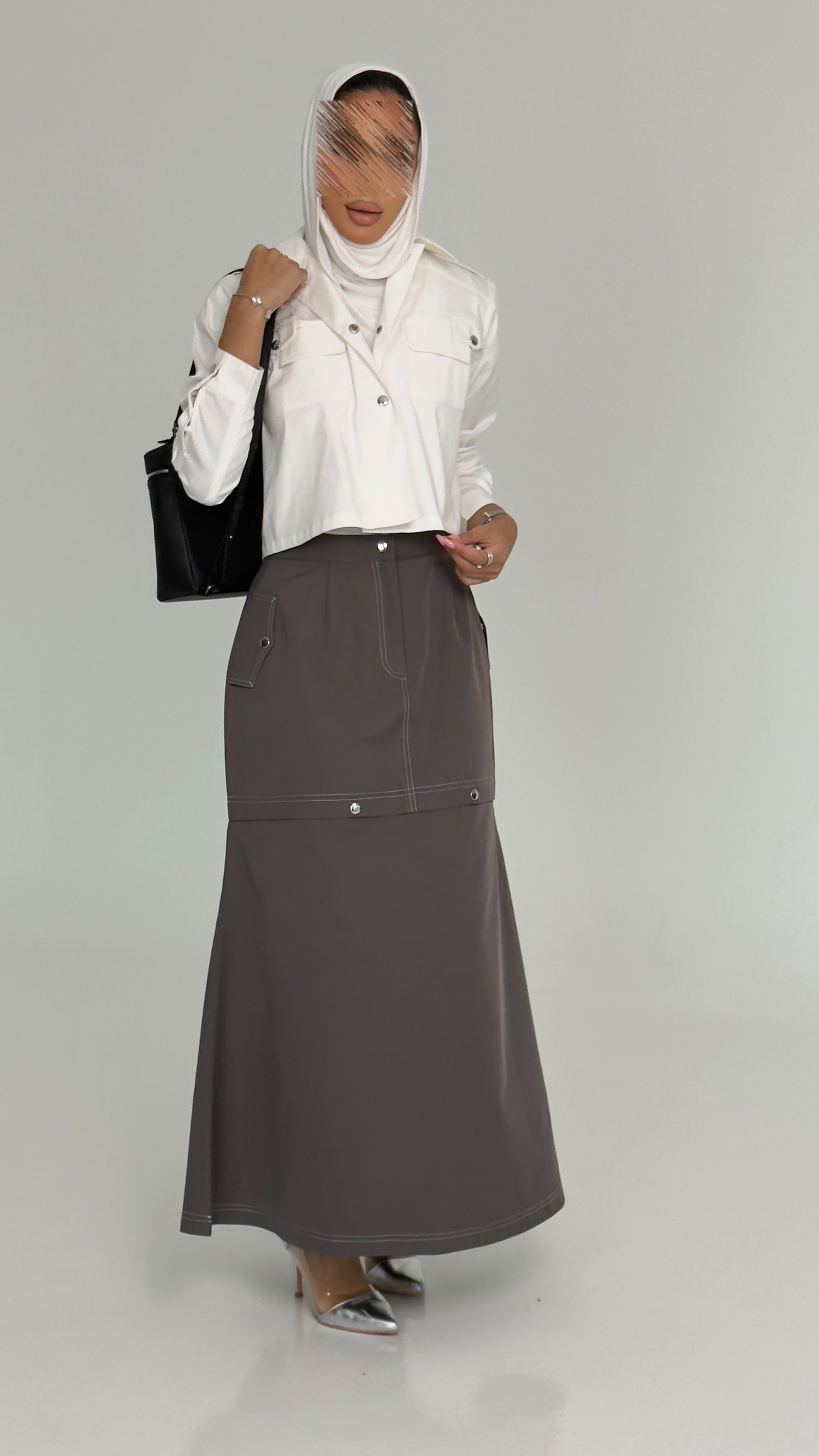 بدلة قميص وتنورة