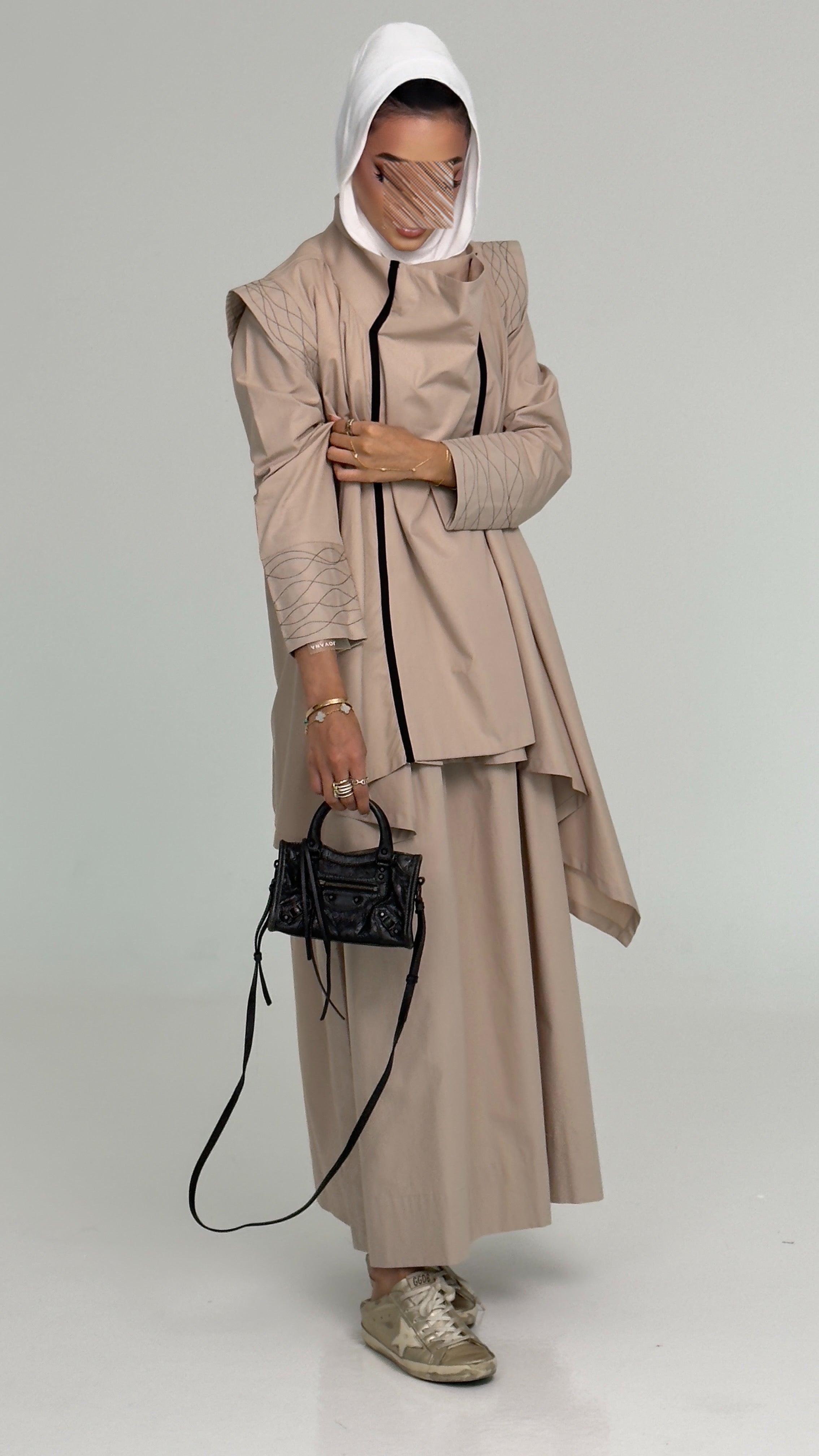 طقم فيست مع فستان - بيج