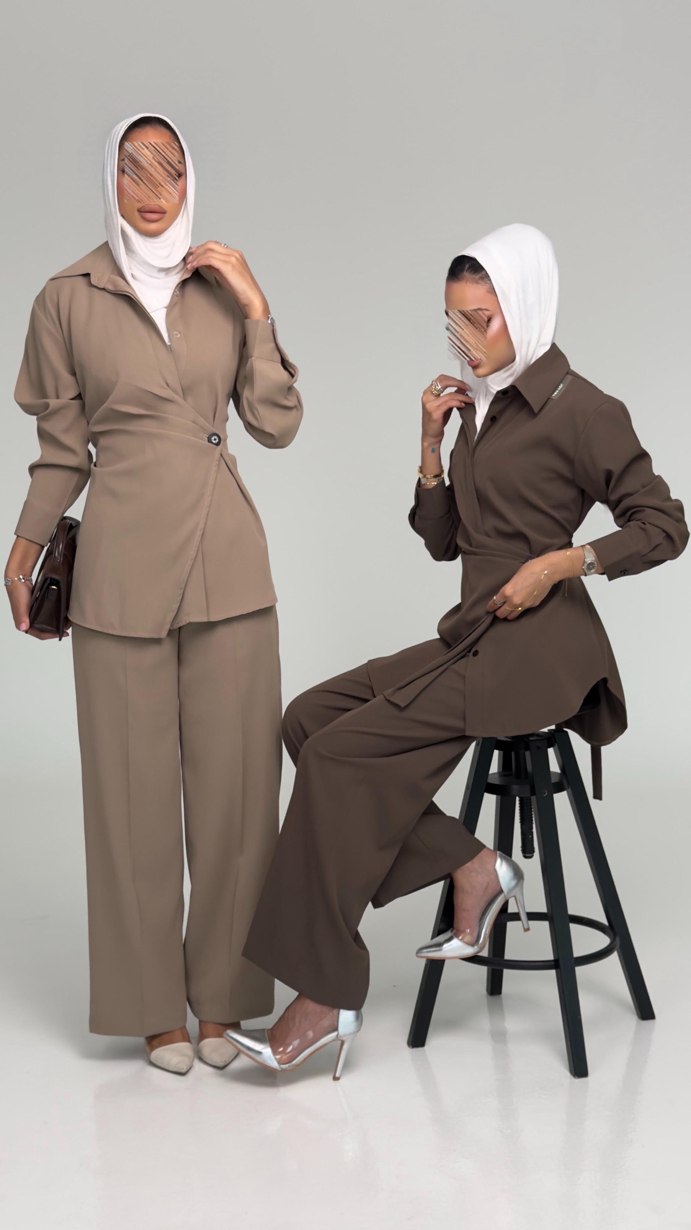 بدلة قميص وبنطلون بني