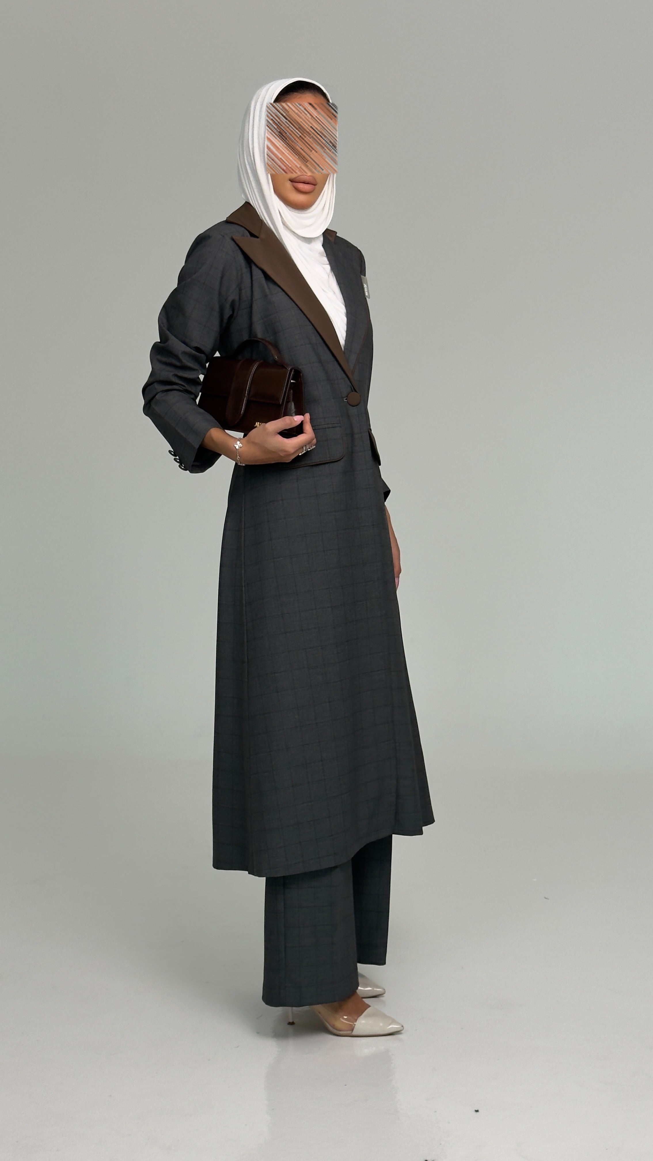 بدلة بليزر طويل وبنطلون