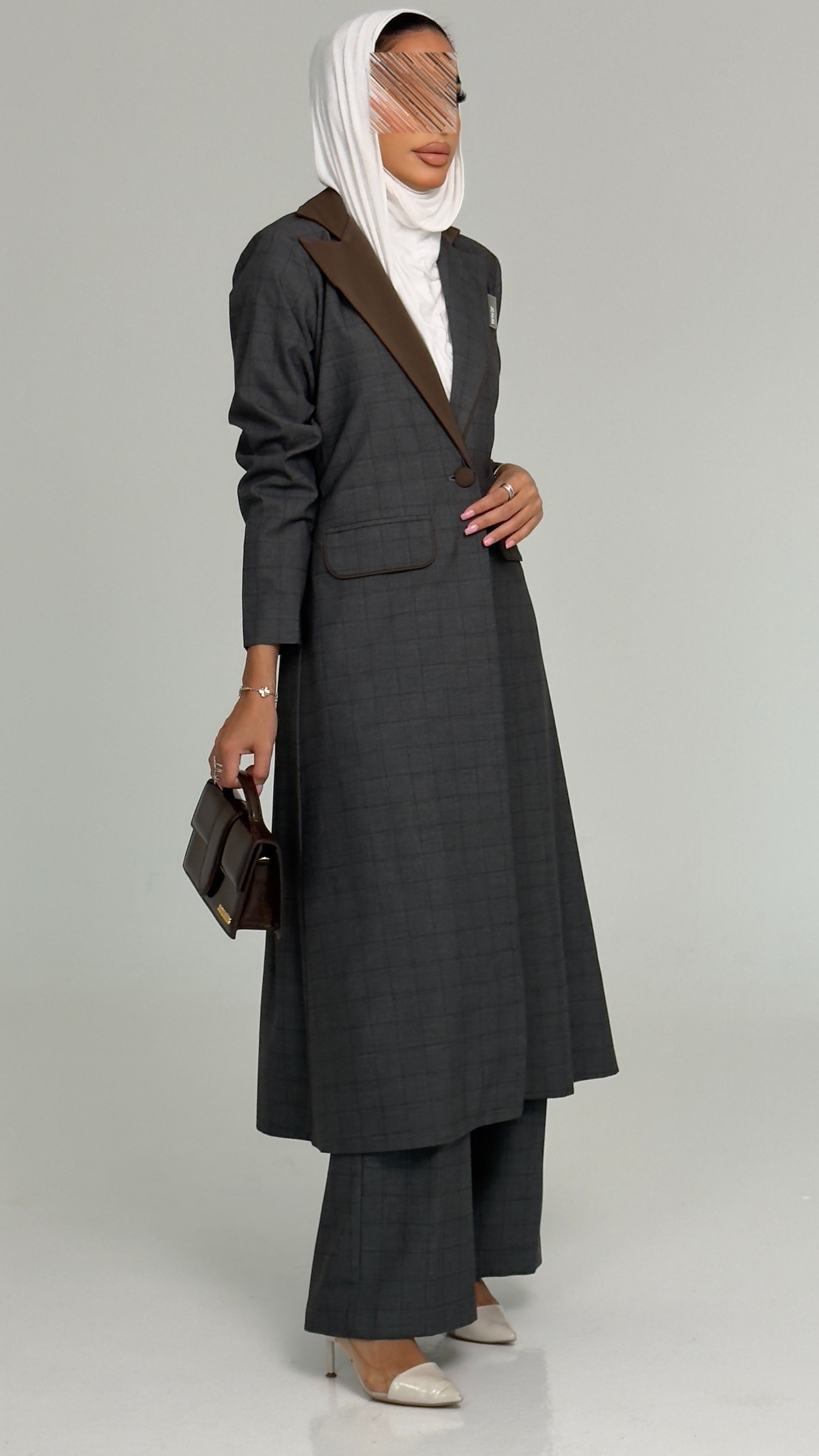 بدلة بليزر طويل وبنطلون