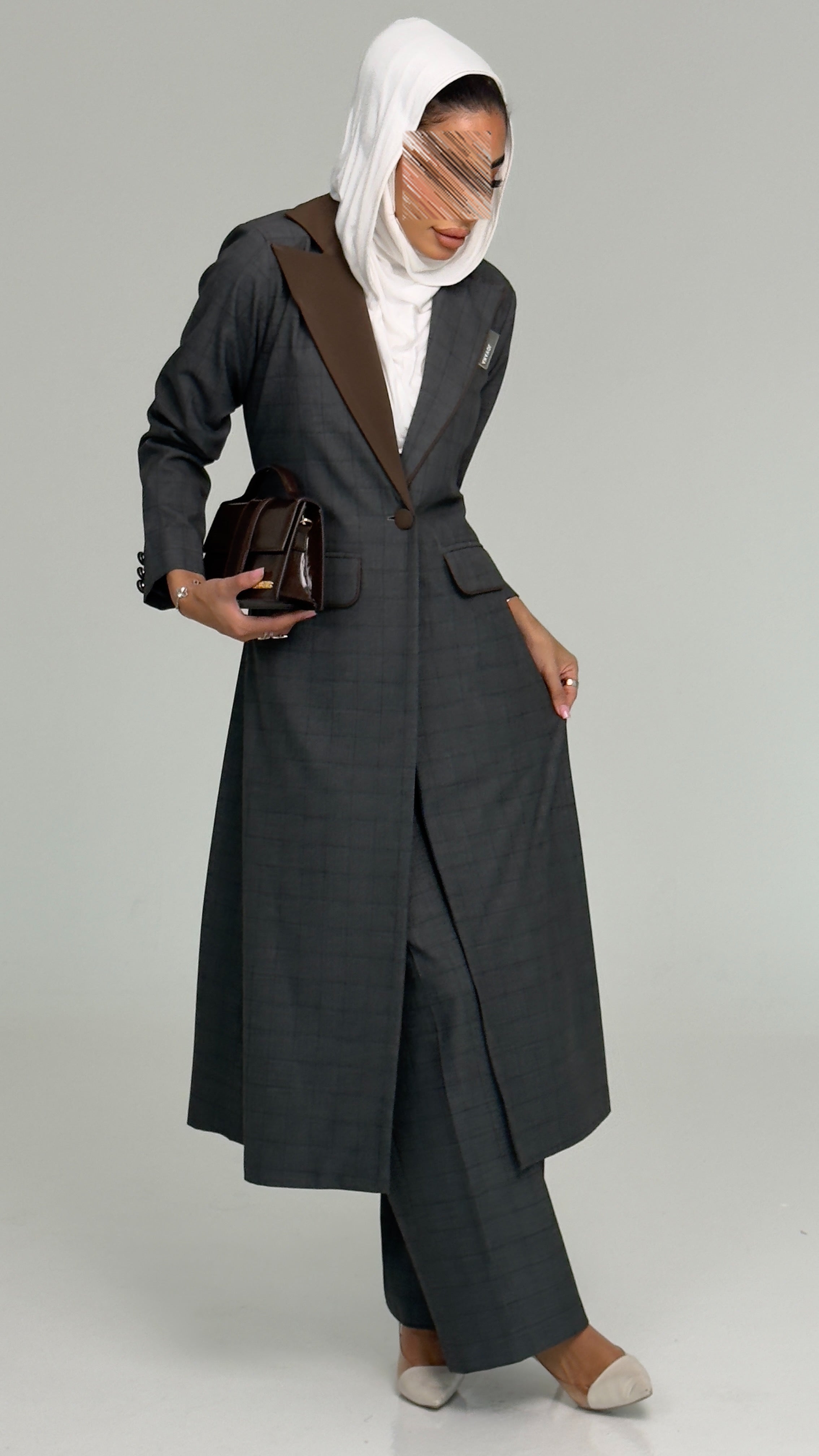 بدلة بليزر طويل وبنطلون