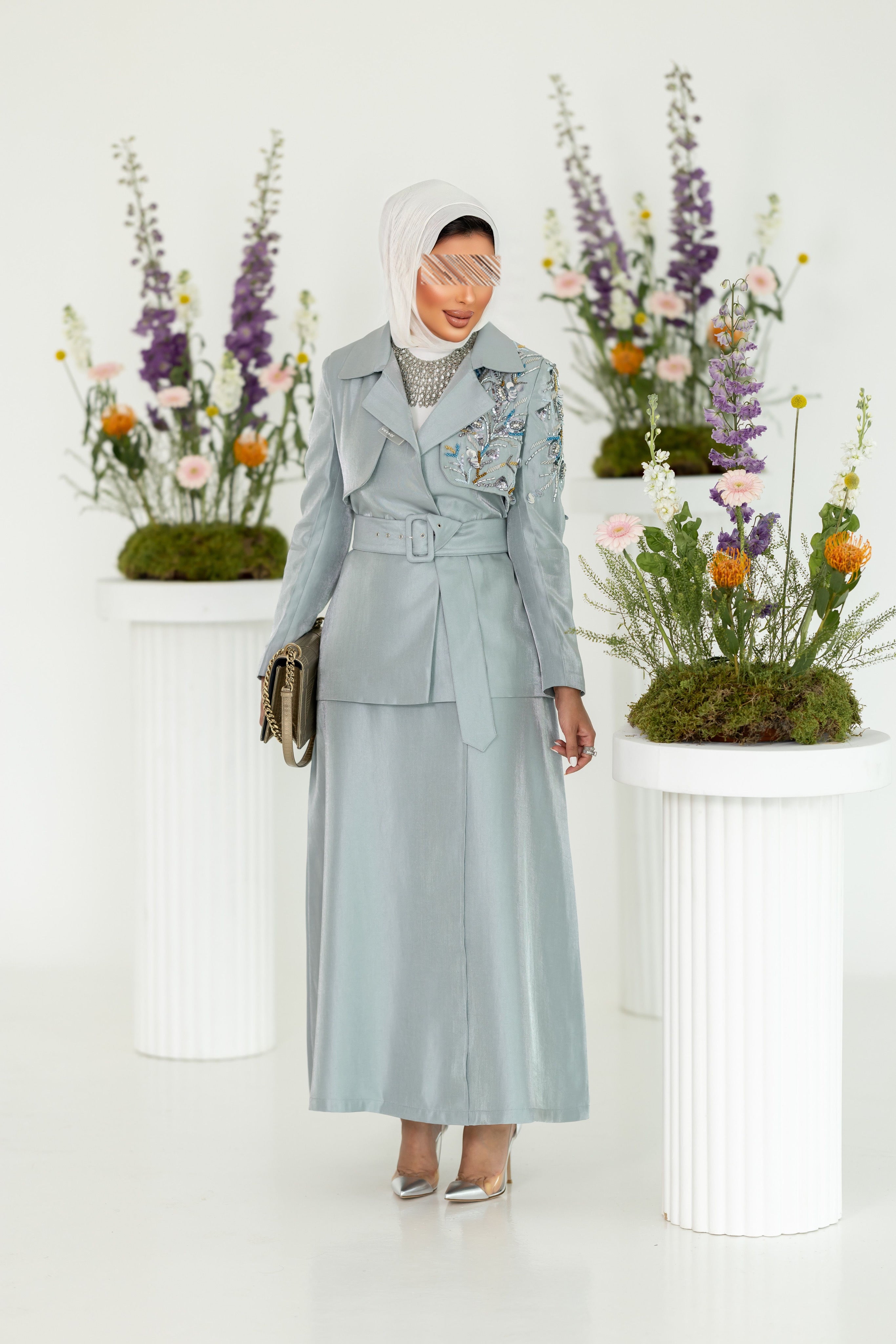 بدلة قطعتين جاكيت و تنوره