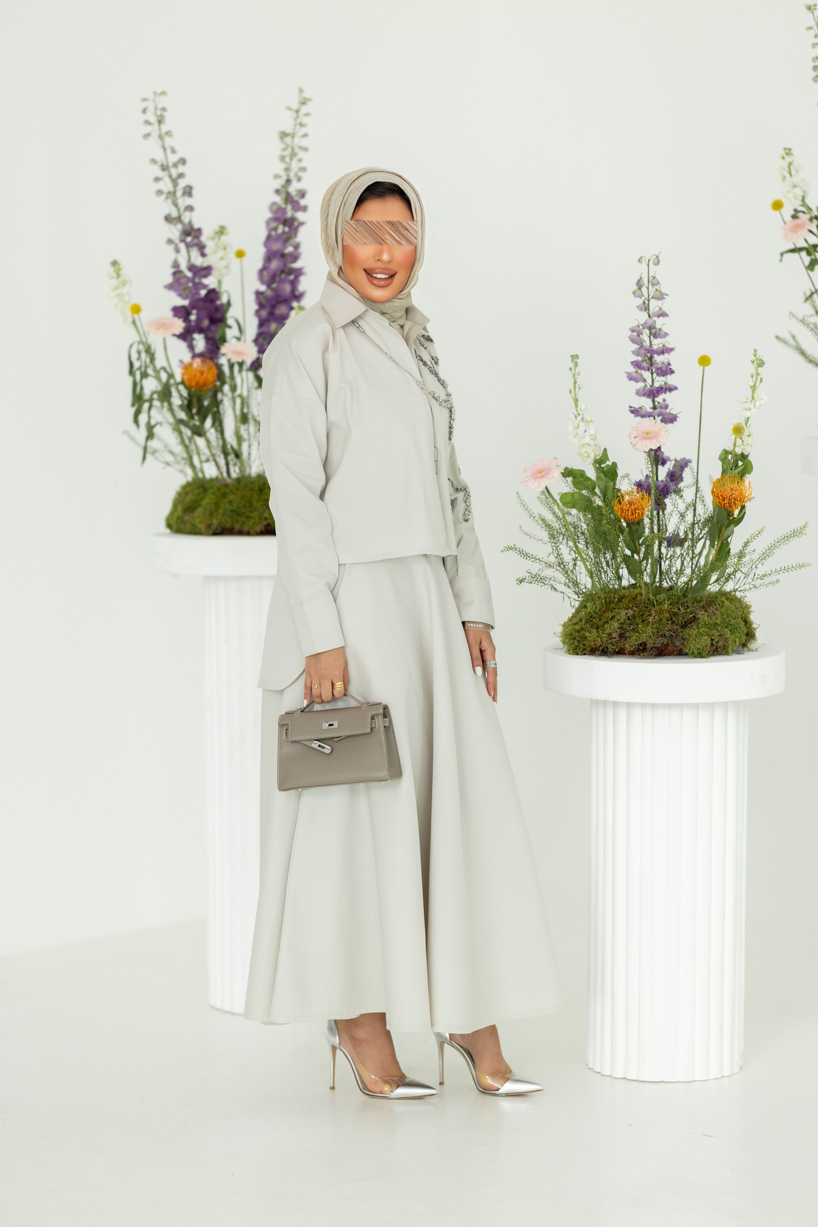 بدلة قطعتين قميص و تنوره