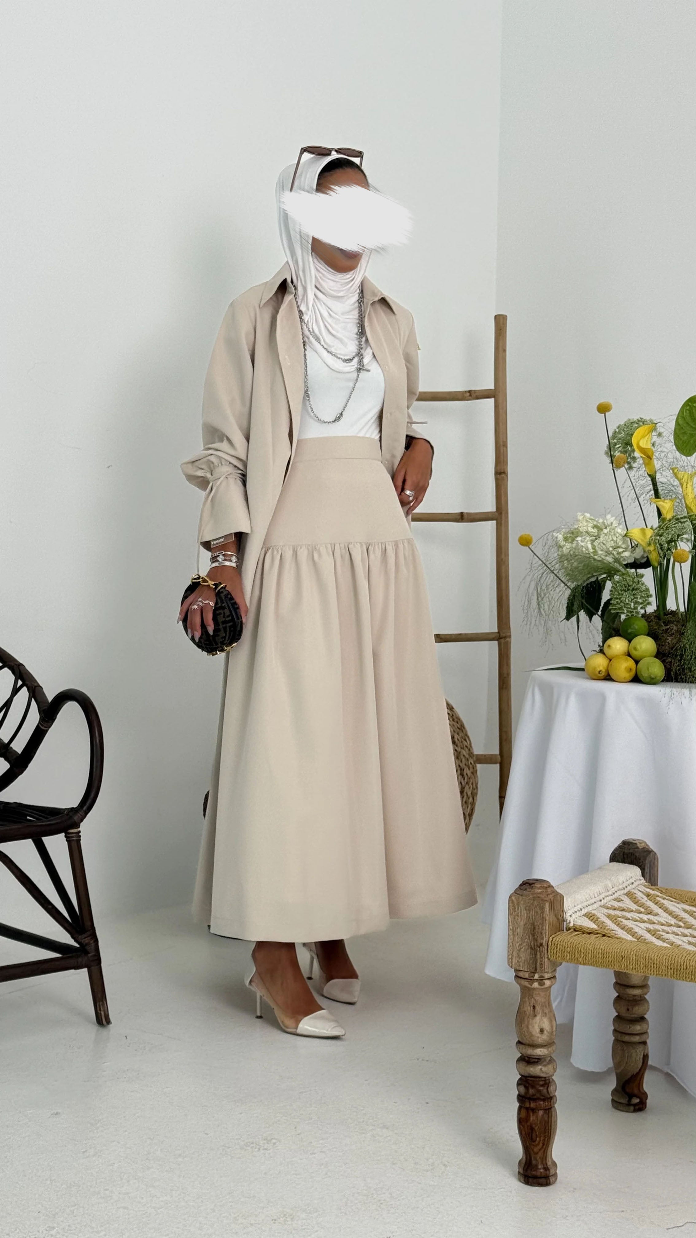 طقم صيفي بيج